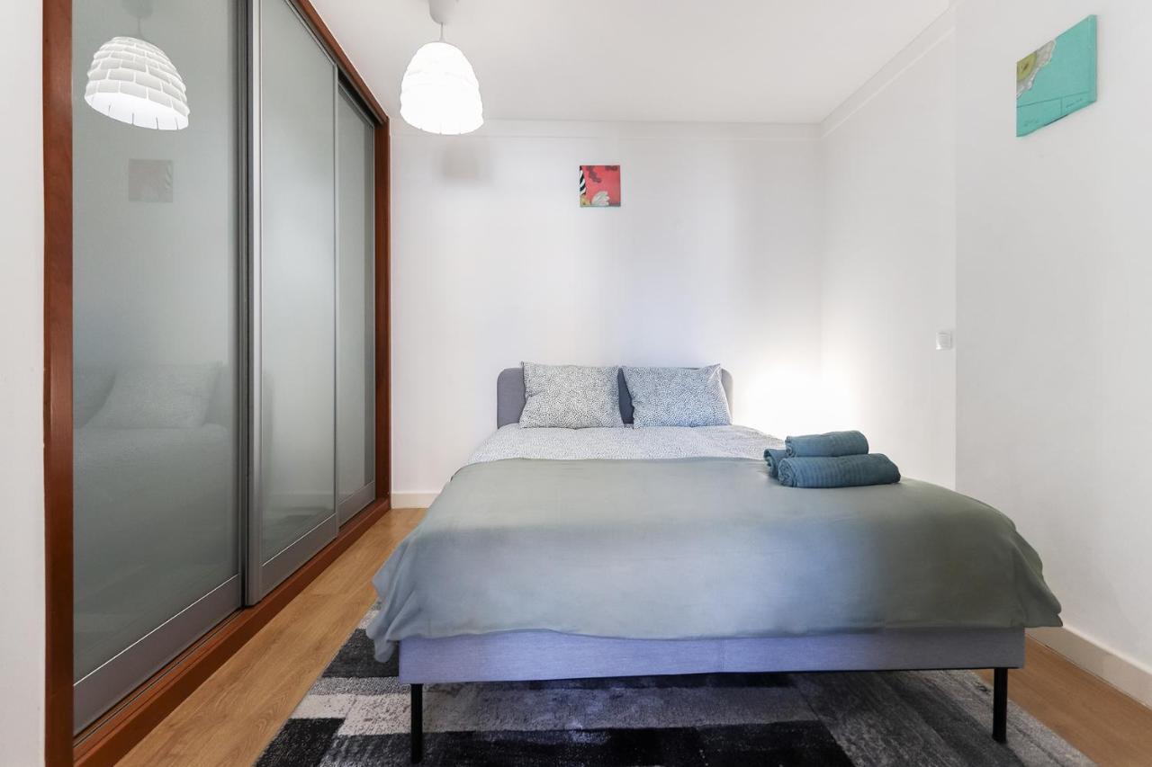 Lisbon Flower 360º - Your Lovely Flat With Pool And Parking Kültér fotó