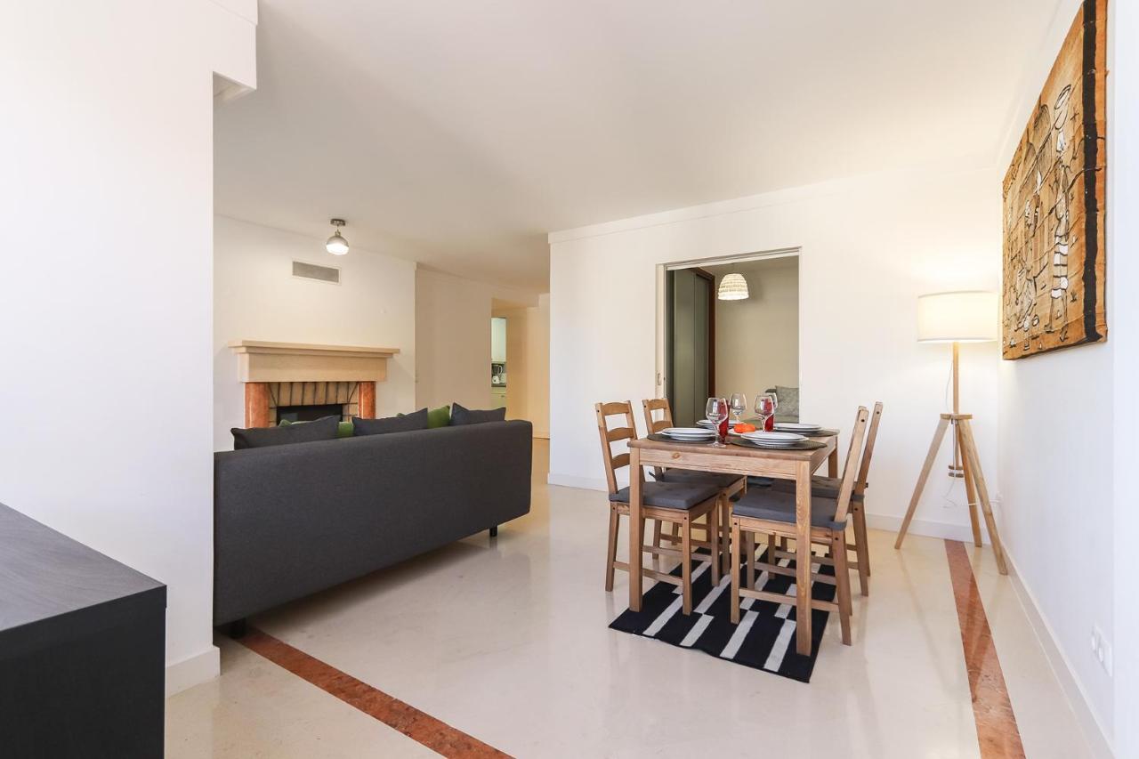 Lisbon Flower 360º - Your Lovely Flat With Pool And Parking Kültér fotó