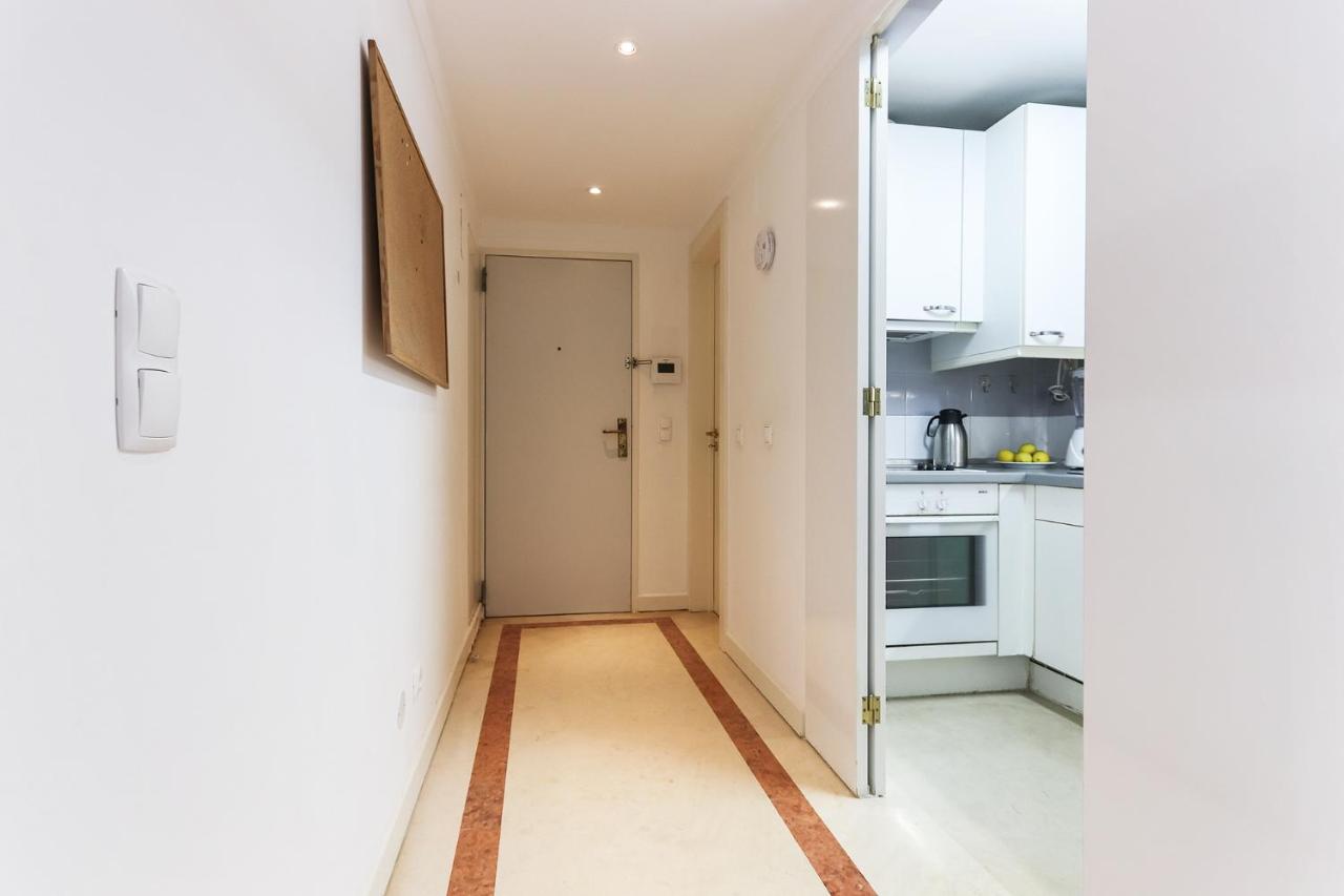 Lisbon Flower 360º - Your Lovely Flat With Pool And Parking Kültér fotó